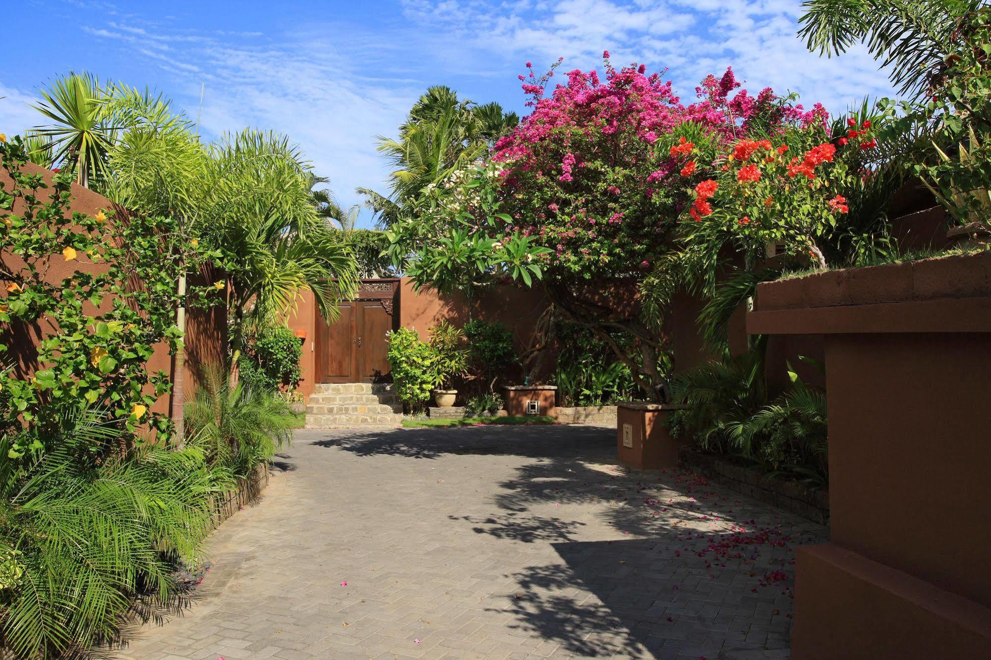 The Dusun Villa Seminyak Eksteriør bilde